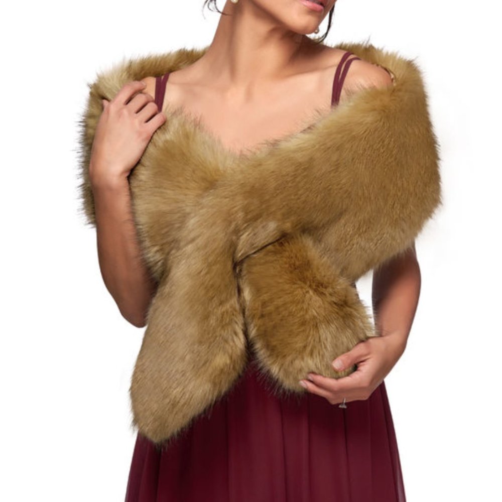 AZAZIE SINCERITY FAUX FUR WRAP